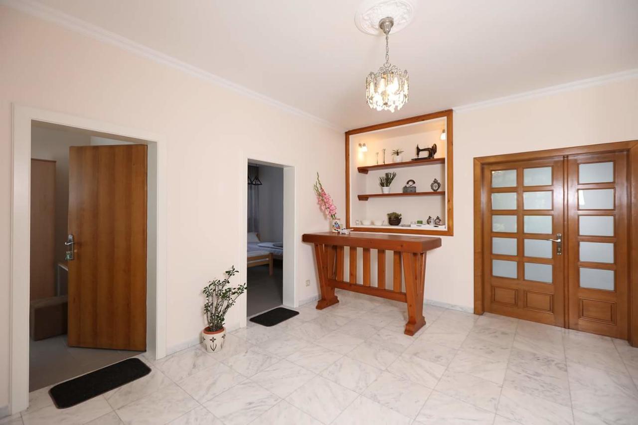 Vila Lola Bela Crkva  Dış mekan fotoğraf